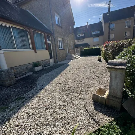 Bonheur Du Pre-sale * Pontorson